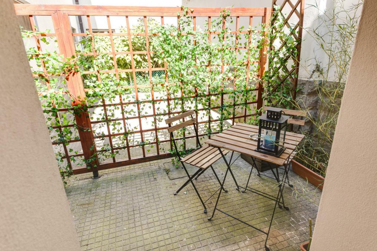 フォルリCampus Houseアパートメント エクステリア 写真